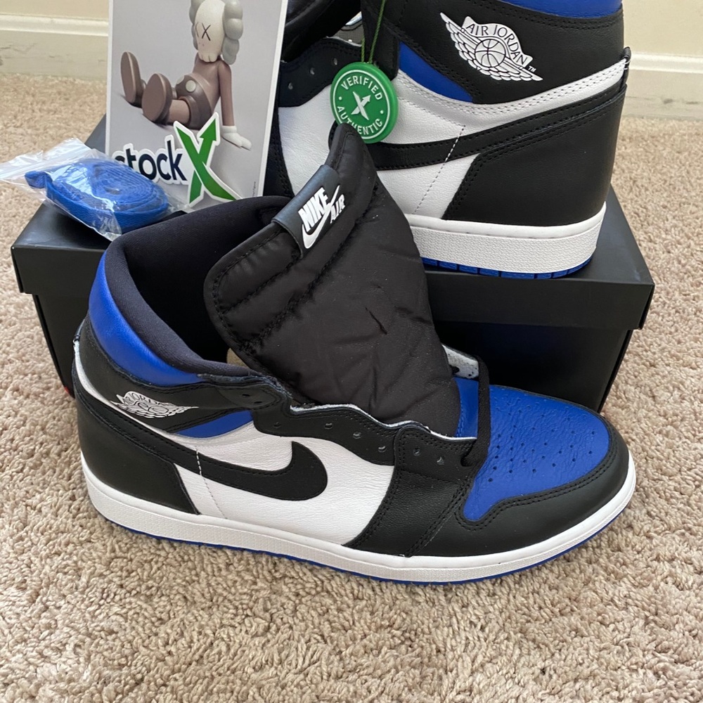 Jordan 1 royal Toe